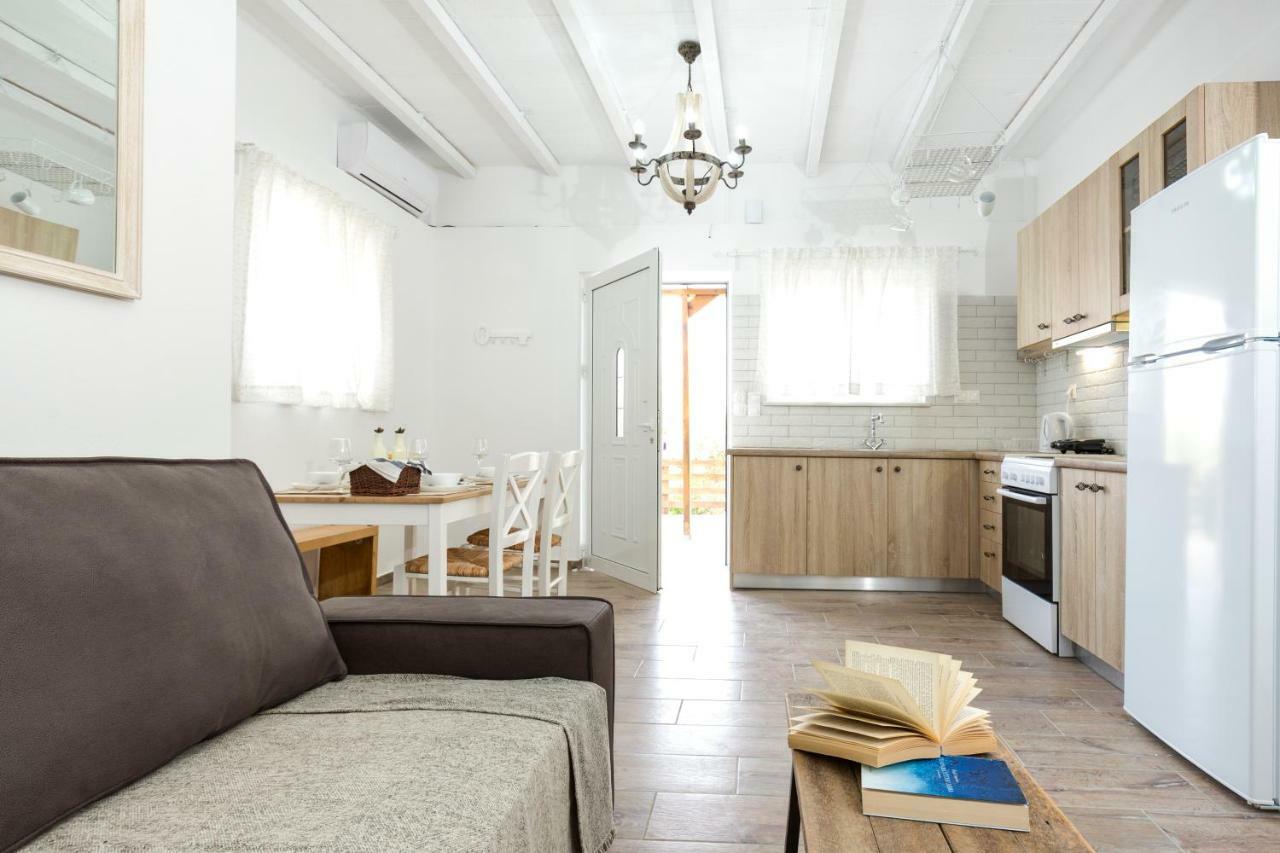 Evaele Luxury Apartments Kissamos Exterior photo